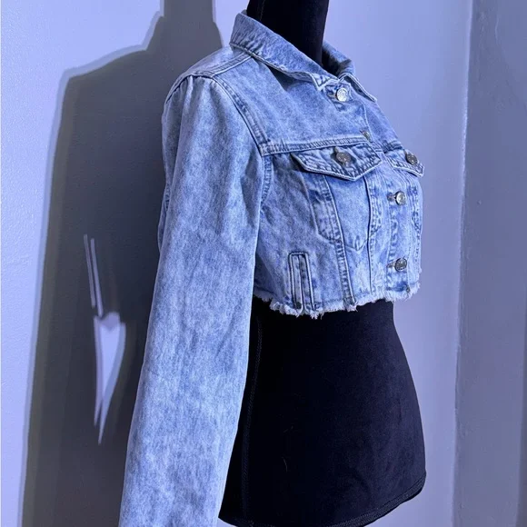 Light blue short denim jacket Size S - Picture 3 of 7